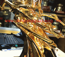Tượng đồng thánh gióng mạ vàng 38cm – đồ đồng