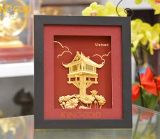 Tranh chùa một cột dát vàng 24k làm quà tặng đối tác nước ngoài